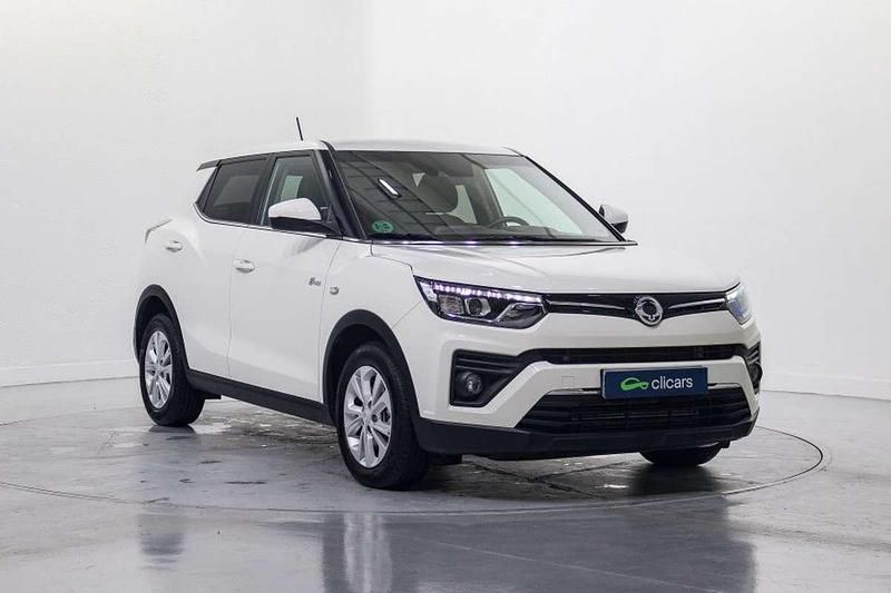 Usado Ssangyong (KGM) Tivoli 128 CV (94 kW) 2020 Blanco SUV