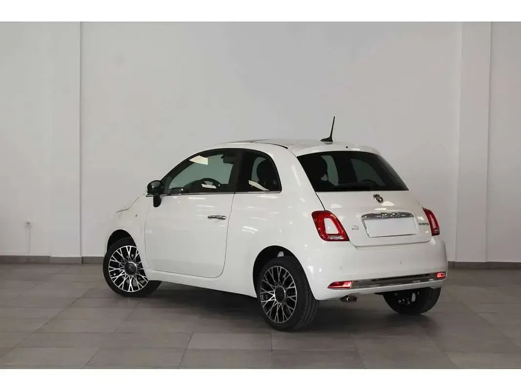 Usado Fiat 500 Dolcevita 71 CV (52 kW) 2023 Blanco Utilitario