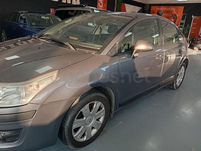 Usado Citroën C4 90 CV (66 kW) 2009 Gris / plata Berlina