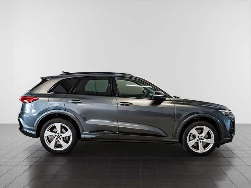 Usado Audi Q5 Ambiente 204 CV (150 kW) 2025 Gris SUV