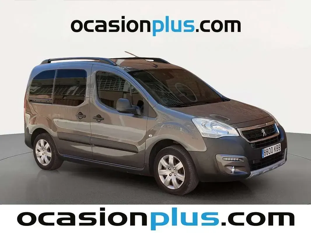 Usado Peugeot TePee Outdoor 99 CV (72 kW) 2017 Marrón Van