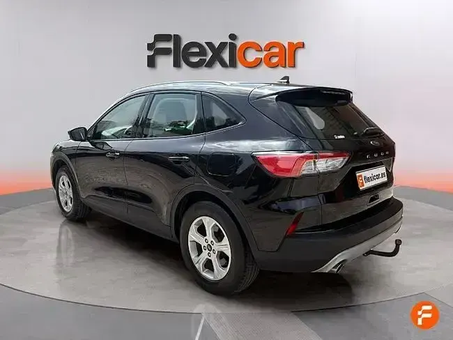 Usado Ford Kuga ST-Line X 150 CV (110 kW) 2021 Blanco SUV