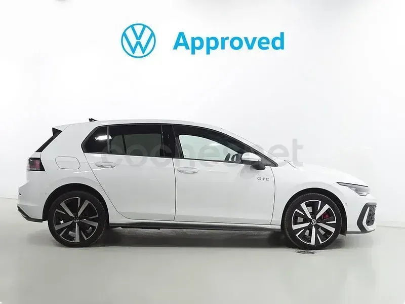 Occasion VW Golf VIII GTE 272 ch (200 kW) 2024 Blanc Berline