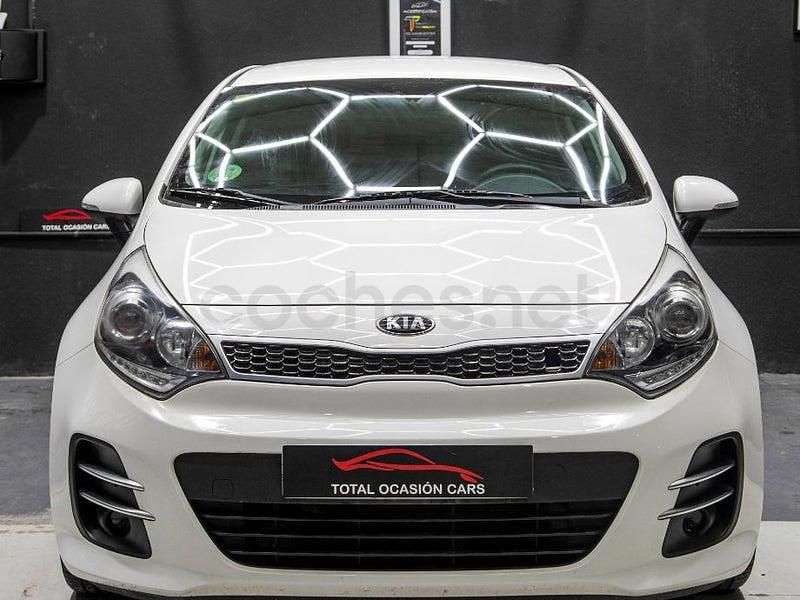 Usado Kia Rio 84 CV (61 kW) 2016 Blanco Utilitario