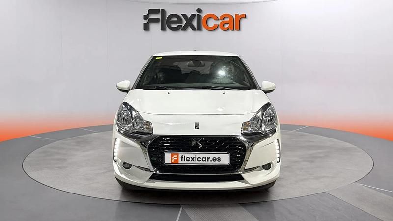 Usado DS Automobiles DS3 82 CV (60 kW) 2018 Blanco Berlina