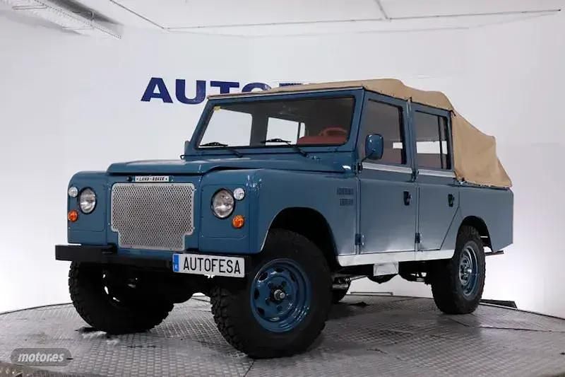 Usado Land Rover Defender 61 CV (44 kW) 1987 Verde SUV