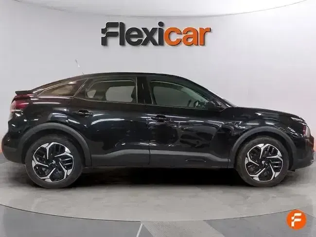 Usado Citroën C4 Feel 130 CV (95 kW) 2023 Negro SUV