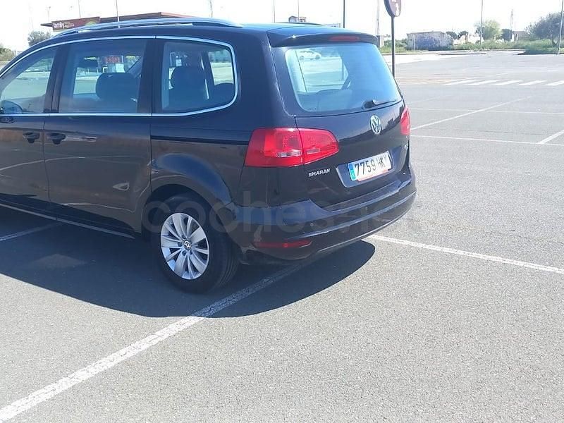 Usado VW Sharan Advance 140 CV (102 kW) 2012 Negro Monovolumen