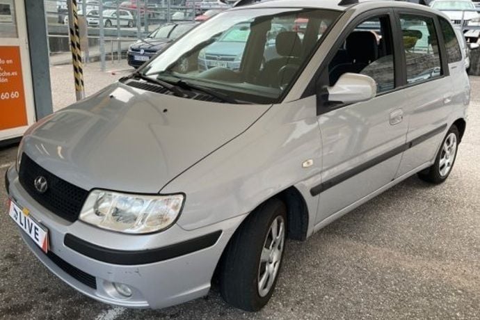 Usado Hyundai Matrix GLS 110 CV (80 kW) 2006 Monovolumen