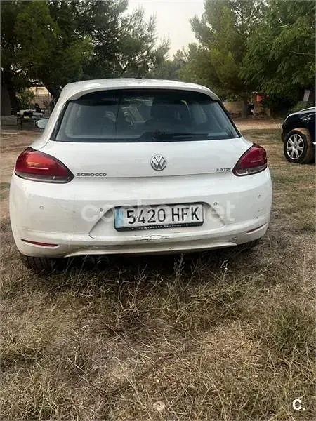 Usado VW Scirocco 140 CV (102 kW) 2012 Blanco Coupe