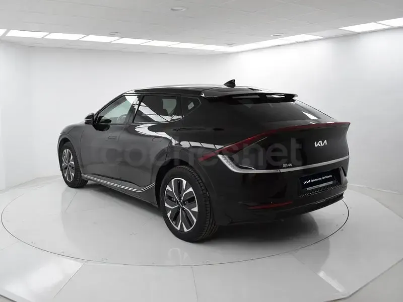 Begagnad Kia EV6 Air 167 kW (228 HK) 2023 Eléctrico SUV