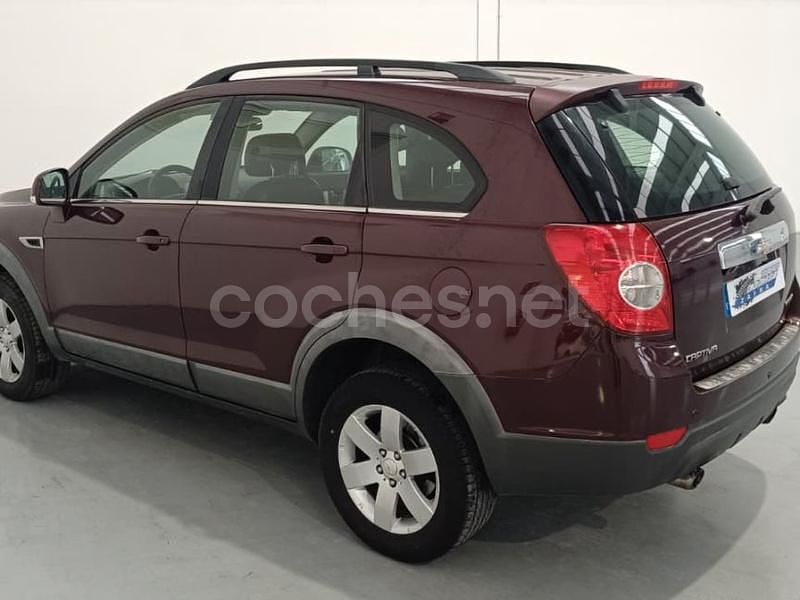 Usado Chevrolet Captiva LT 184 CV (135 kW) 2013 Granate SUV