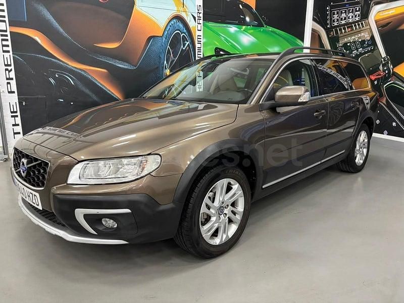 Usado Volvo XC70 Momentum 181 CV (133 kW) 2015 Marrón Familiar