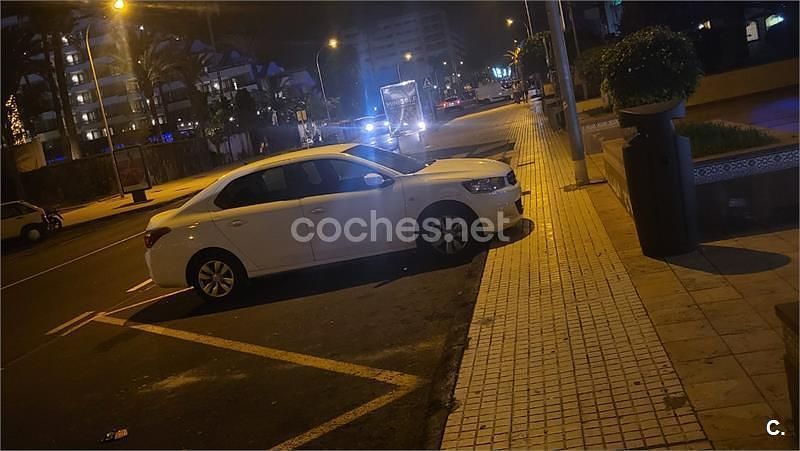 Usado Citroën C-Elysee I Seduction 115 CV (84 kW) 2016 Blanco Berlina