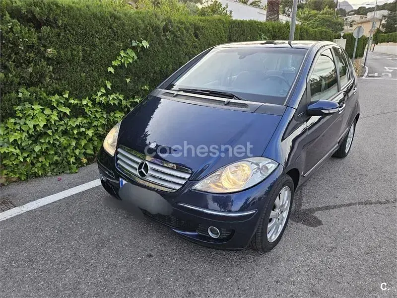 Usado Mercedes A200 Elegance 140 CV (102 kW) 2005 Azul Monovolumen