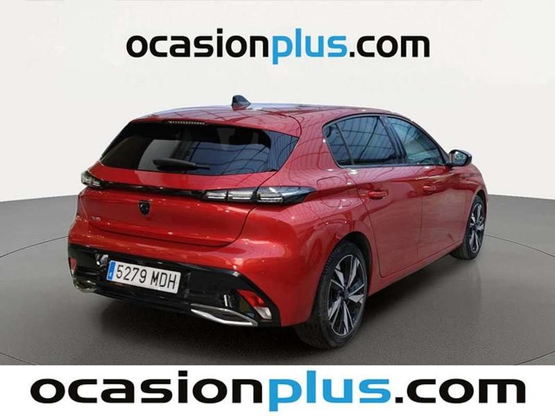 Usado Peugeot 308 Allure 131 CV (96 kW) 2023 Rojo Utilitario