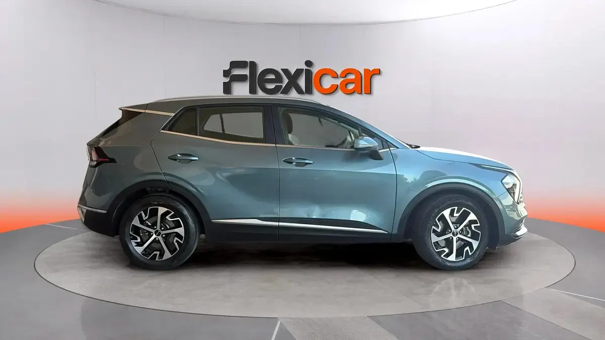Usado Kia Sportage 152 CV (111 kW) 2022 Azul SUV