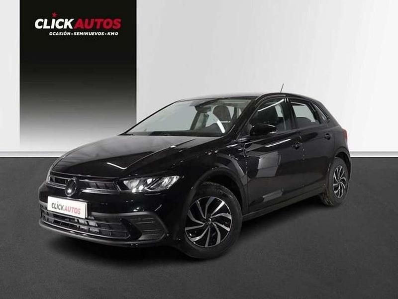Usado VW Polo Life 95 CV (69 kW) 2023 Negro Utilitario
