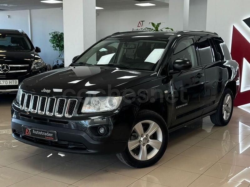 Usado Jeep Compass Limited 136 CV (100 kW) 2011 Negro SUV