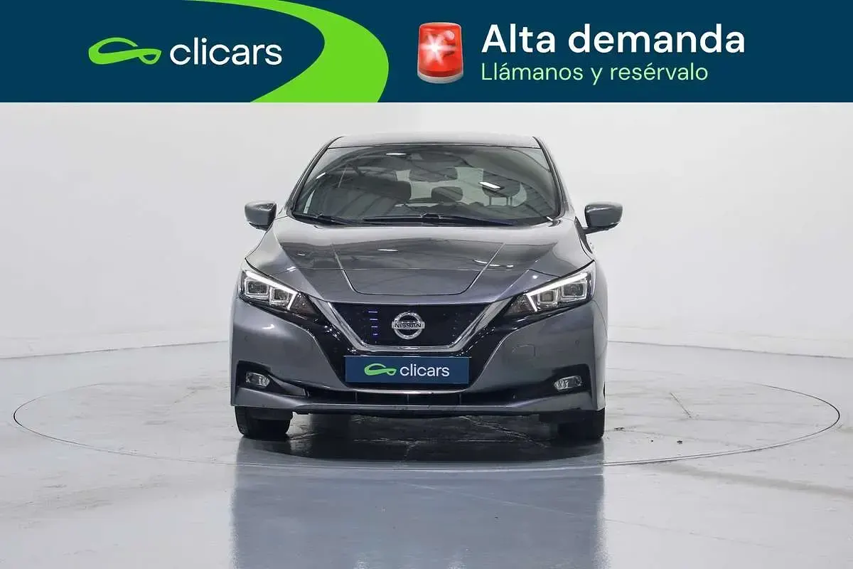 Usado Nissan Leaf N-Connecta 110 kW (150 CV) 2021 Gris Utilitario