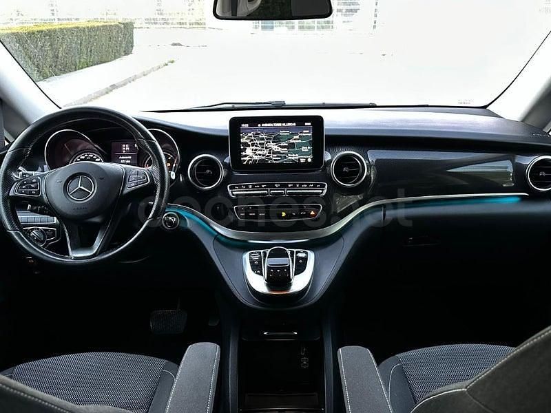 Usado Mercedes V250 Exclusive 190 CV (139 kW) 2019 Gris / plata Monovolumen
