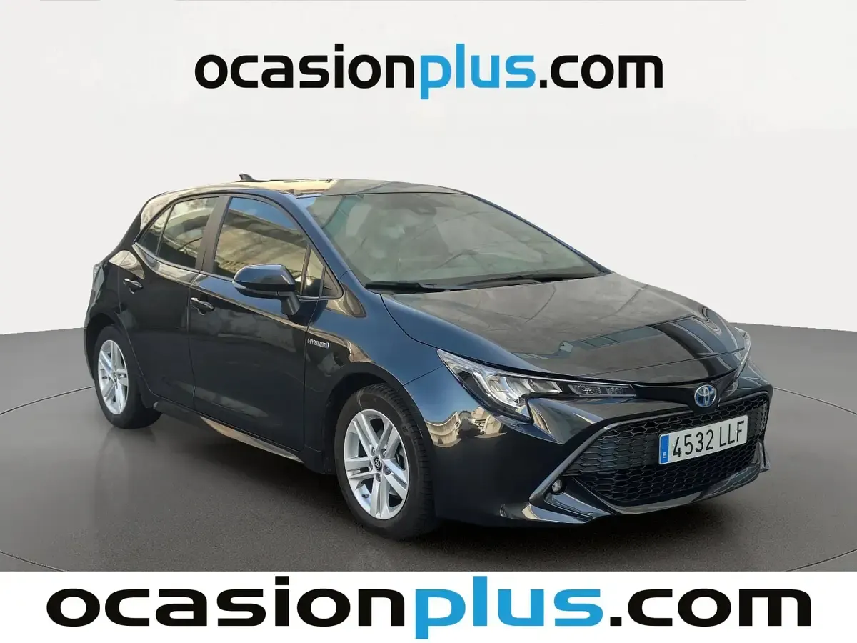 Usado Toyota Corolla Active 122 CV (89 kW) 2020 Negro Utilitario