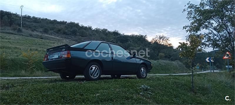 Usado Renault Fuego 110 CV (80 kW) 1983 Verde Coupe
