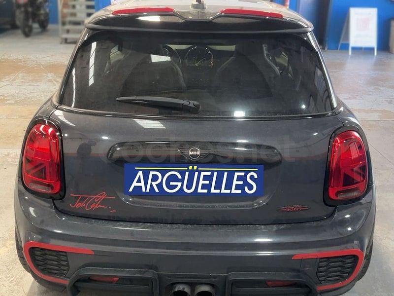 Usado Mini John Cooper Works 231 CV (169 kW) 2018 Gris / plata Utilitario