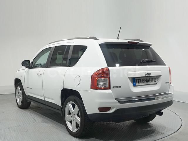 Usado Jeep Compass Sport 136 CV (100 kW) 2012 Blanco SUV