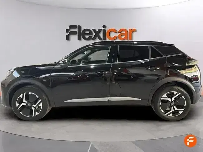 Usado Peugeot 2008 Allure 130 CV (95 kW) 2024 Gris SUV
