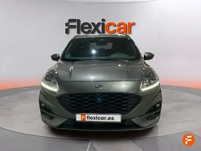 Usado Ford Kuga ST-Line 120 CV (88 kW) 2023 Gris SUV