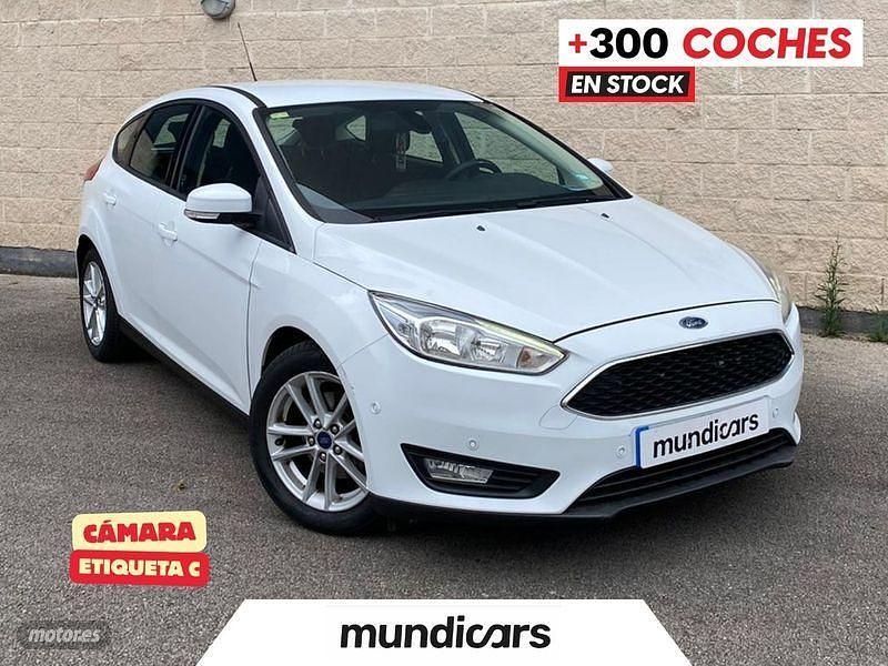 Blanco Usado 2016 Ford Focus Business Edition Berlina | 12.890 € (Precio justo) - Imagen 1/4