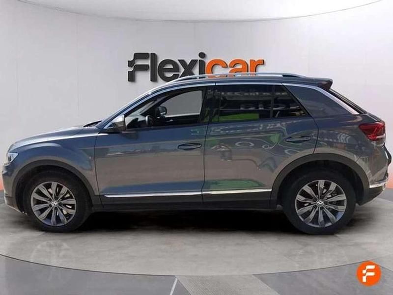 Usado VW T-Roc Advance 116 CV (85 kW) 2018 Azul SUV