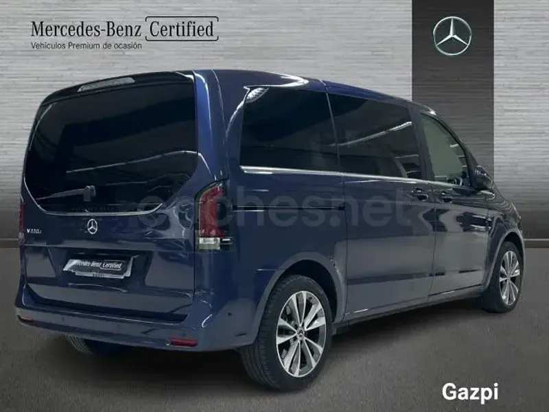 Usado Mercedes V220 Avantgarde 163 CV (119 kW) 2025 Azul Monovolumen