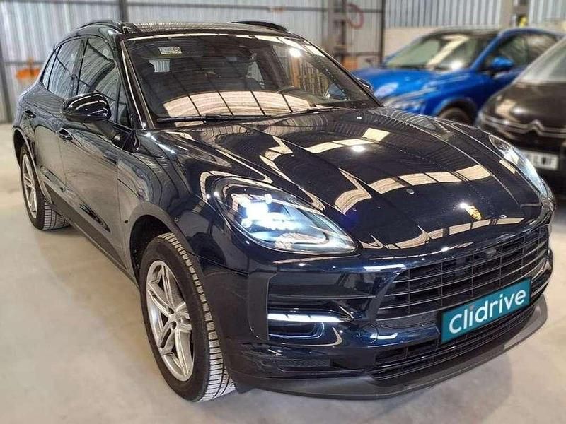 Begagnad Porsche Macan 245 HK (180 kW) 2021 Blå SUV