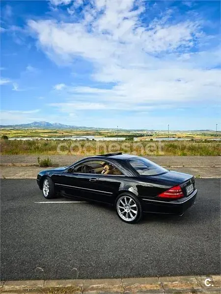 Usado Mercedes CL500 306 CV (225 kW) 2001 Negro Coupe