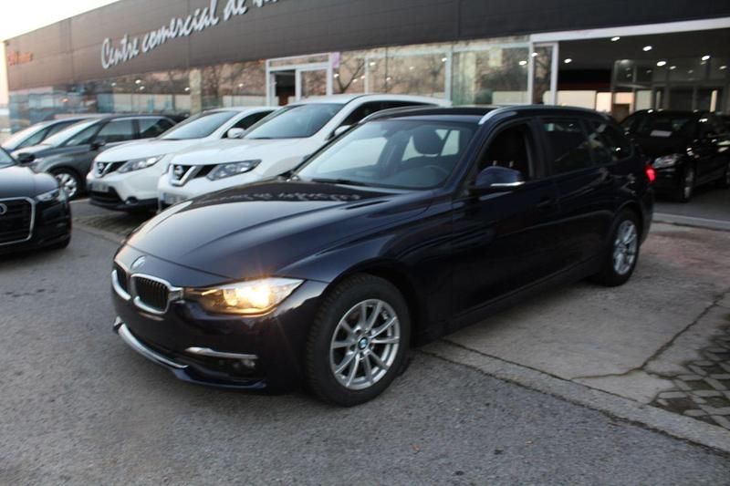 Usado BMW 318 Advantage 151 CV (111 kW) 2015 Azul Familiar