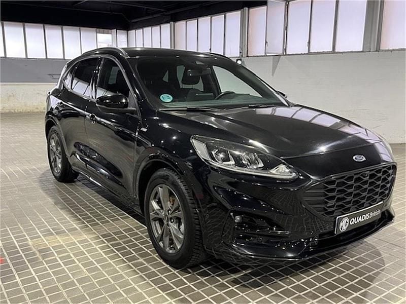 Usado Ford Kuga Titanium 120 CV (88 kW) 2022 Negro SUV