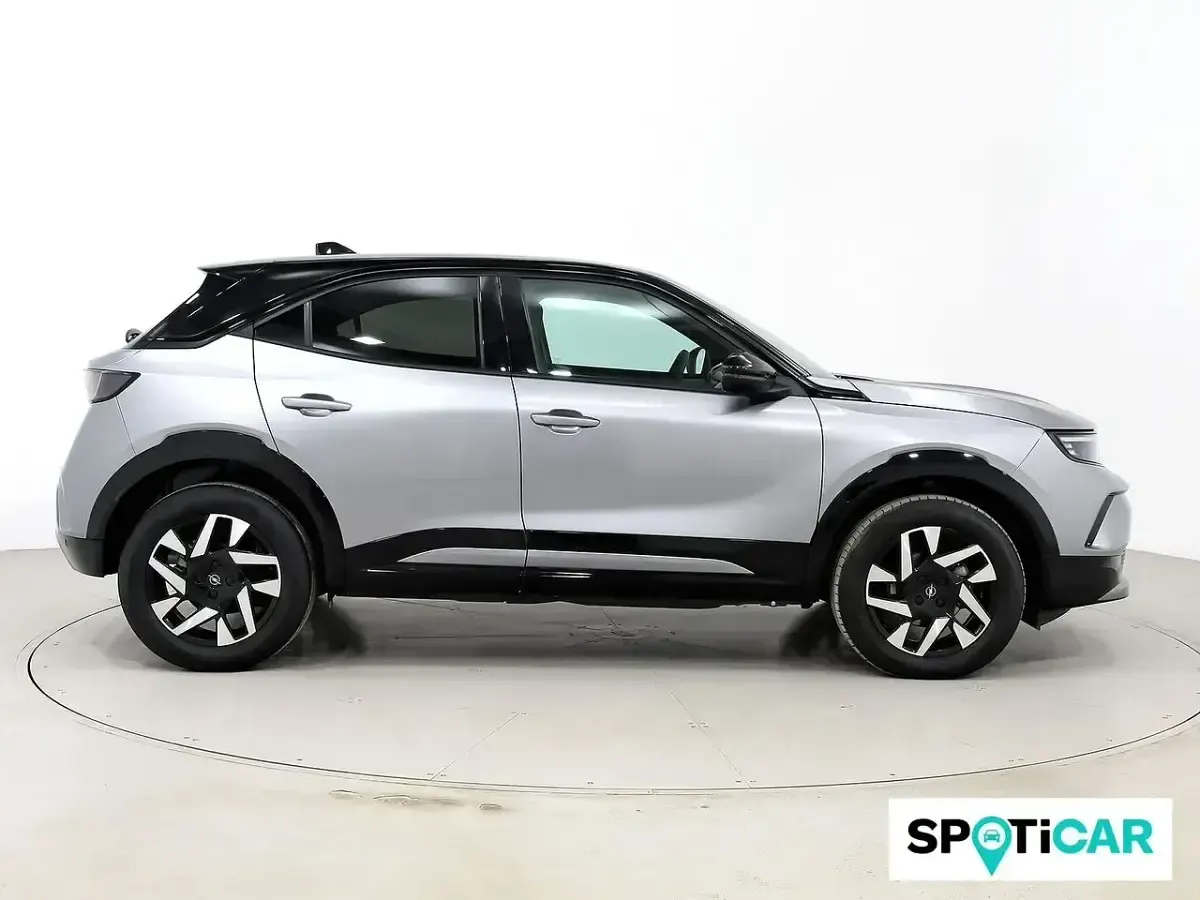 Usado Opel Mokka 136 CV (100 kW) 2025 Gris SUV