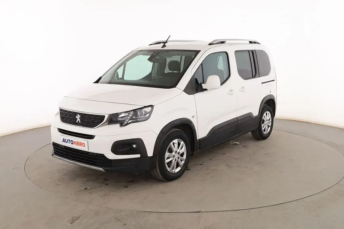 Usado Peugeot Rifter Allure 102 CV (75 kW) 2020 Monovolumen