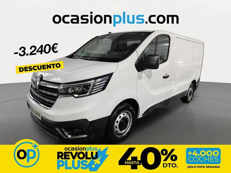 Usado Renault Trafic 130 CV (95 kW) 2023 Blanco Monovolumen