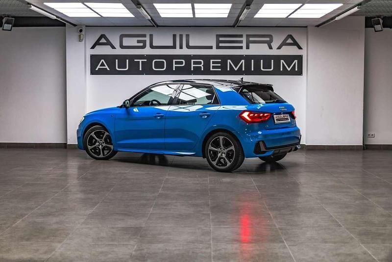 Usado Audi A1 Sportback S-Line 116 CV (85 kW) 2021 Azul Utilitario