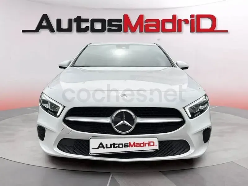 Usado Mercedes A180 116 CV (85 kW) 2022 Blanco Berlina