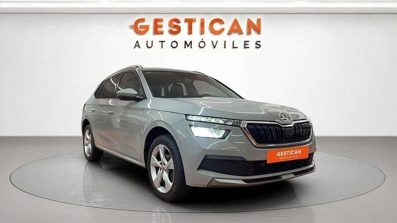 Usado Skoda Kamiq Ambition 150 CV (110 kW) 2021 Gris SUV