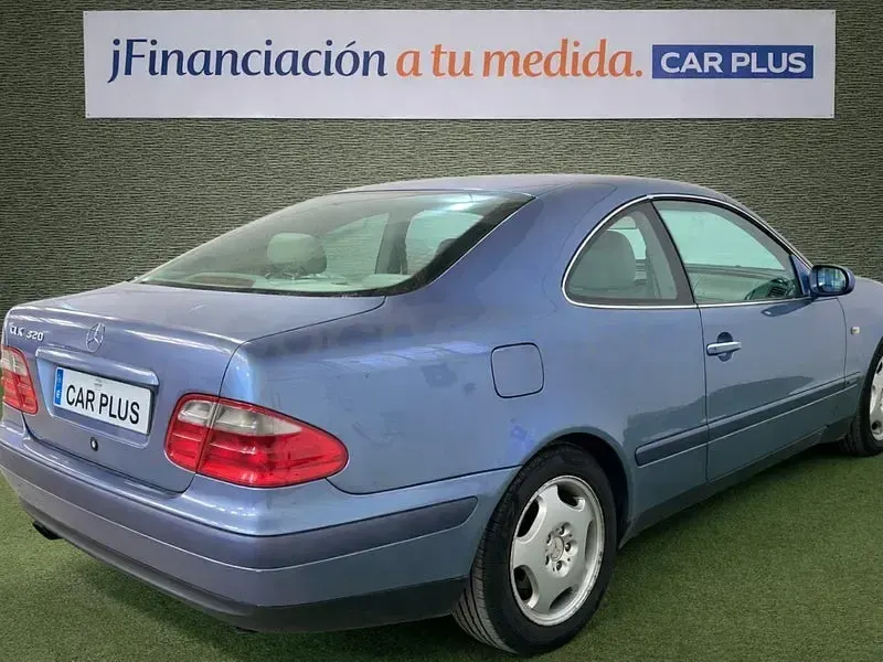 Usado Mercedes CLK320 Elegance 218 CV (160 kW) 1998 Azul Coupe