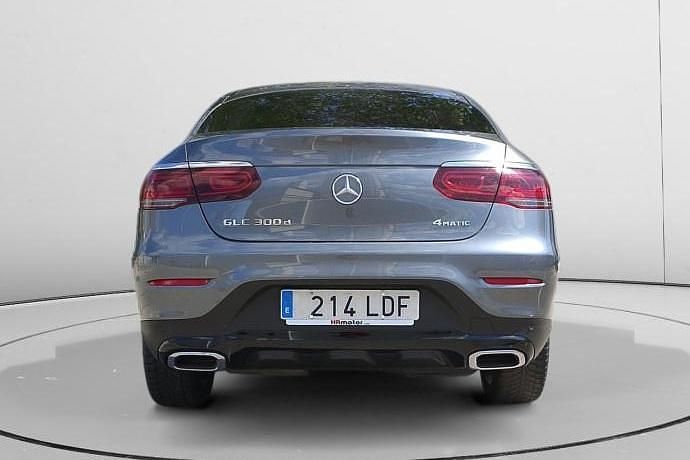 Usado Mercedes GLC300 245 CV (180 kW) 2019 Coupe