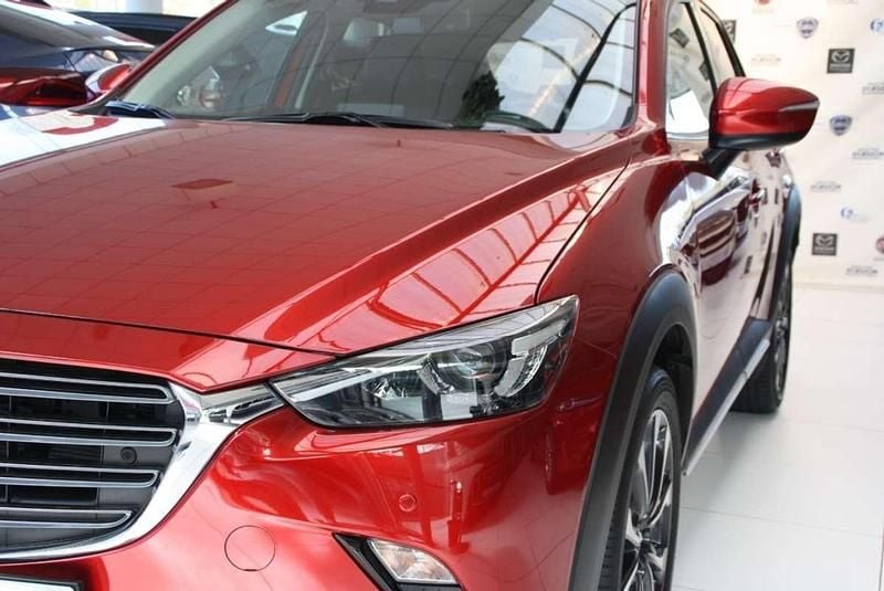 Käytetty Mazda CX-3 121 HP (88 kW) 2021 Punainen Katumaasturi