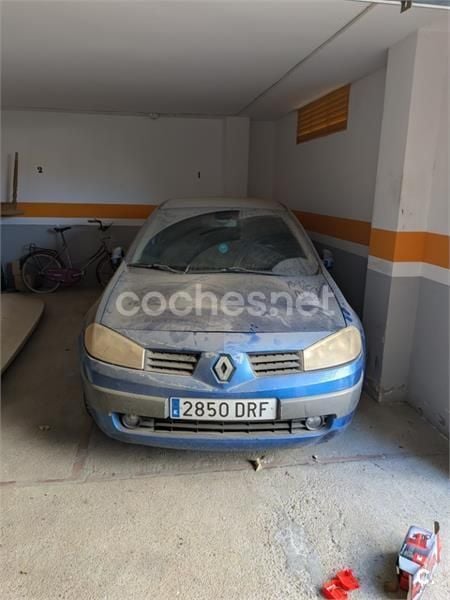Azul Usado 2005 Renault Mégane II Authentique Berlina | 700 € (Super precio) - Imagen 1/4