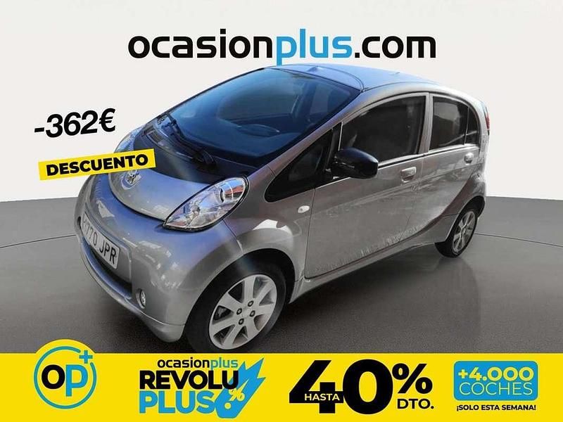 Usado Peugeot iON 49 kW (67 CV) 2016 Gris Utilitario