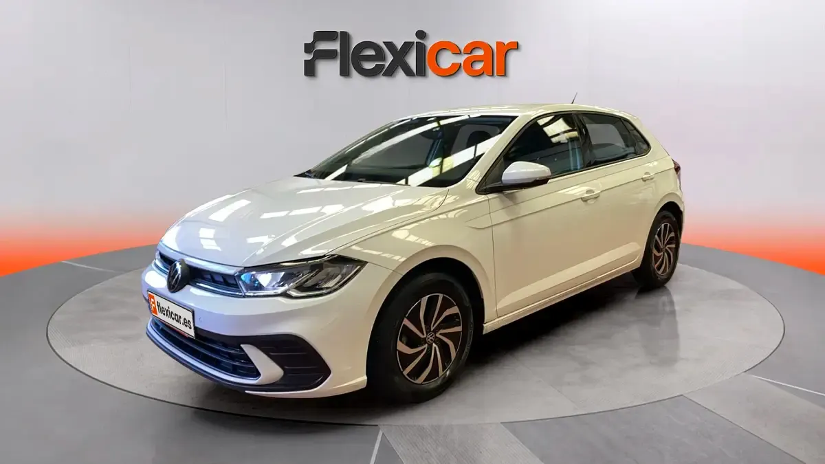 Usado VW Polo Life 95 CV (69 kW) 2023 Blanco Utilitario